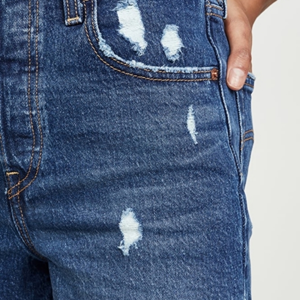 Levi's Ribcage High Rise Jean Shorts Charleston - Picture 4 of 7
